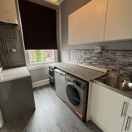 Alcester Road, Moseley, Birmingham - Photo 3
