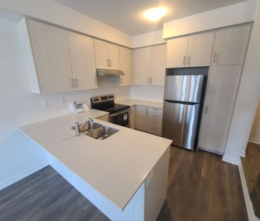 For Lease - 382 Twinflower Place, Milton, Ontario - Photo 4