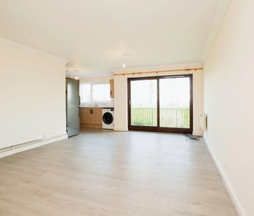 Hollybush Heights, Pentwyn, Cardiff, CF23 - Photo 4