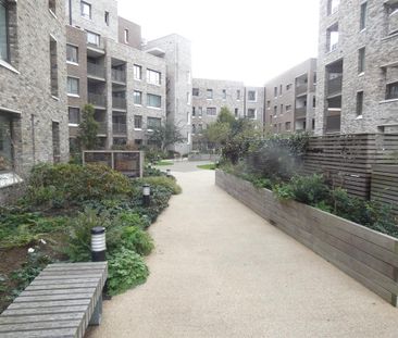 1 bedroom flat to rent - Photo 6