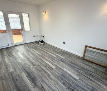 3 bedroom house to rent - Photo 3