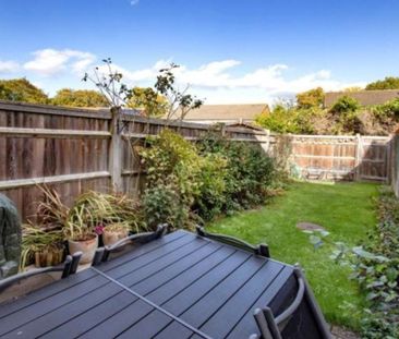 2 bedroom terraced house to rent - Photo 2