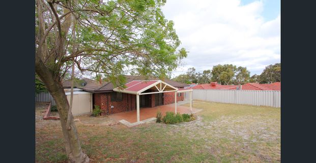 Family home in prime location - Photo 1