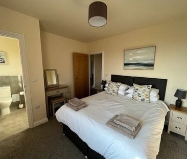 Main Road, Stoke-On-Trent, Whiston - Photo 6