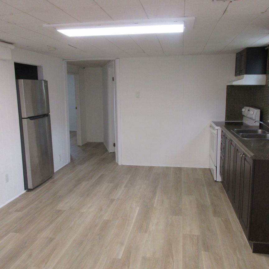 For Lease - 72 Navaho Drive, Toronto, Ontario - Photo 1