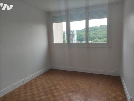 Lumineux appartement T3 avec double séjour et vue très dégagée. - Photo 3