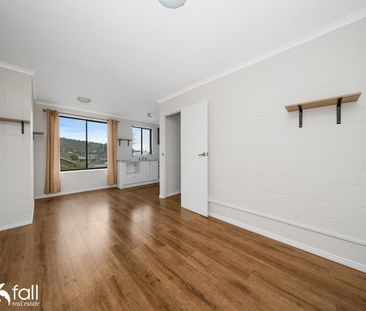 Conveniently located and well maintained - Photo 4