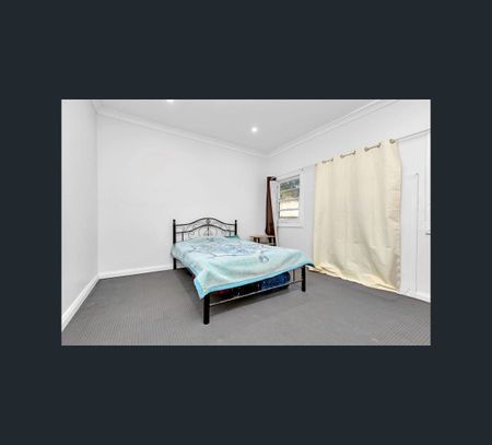52 Wall Park Avenue, Seven Hills, NSW 2147 - Photo 5
