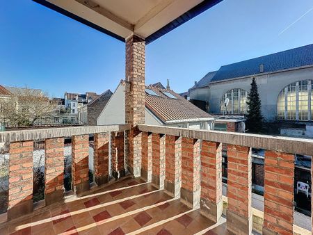 AVENUE DAILLY - Prachtig 2-slaapkamer appartement met terras - Foto 3