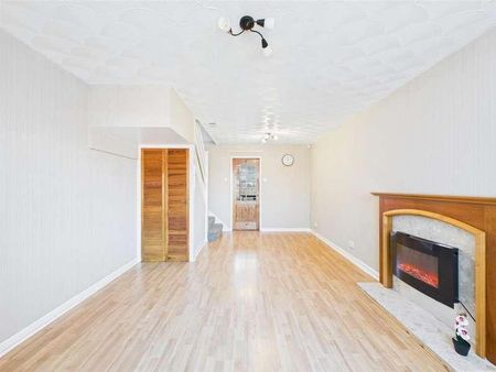 Molyneux Drive Wallasey, CH45 - Photo 2