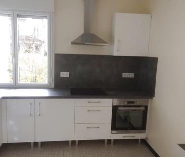 Location Appartement 3 pièces 60m² MARMANDE 47200 - Photo 3