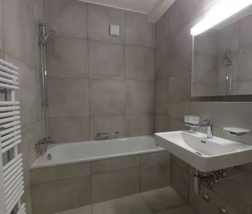 Charmant 3 pièces au 1er étage dans quartier prisé - Photo 2