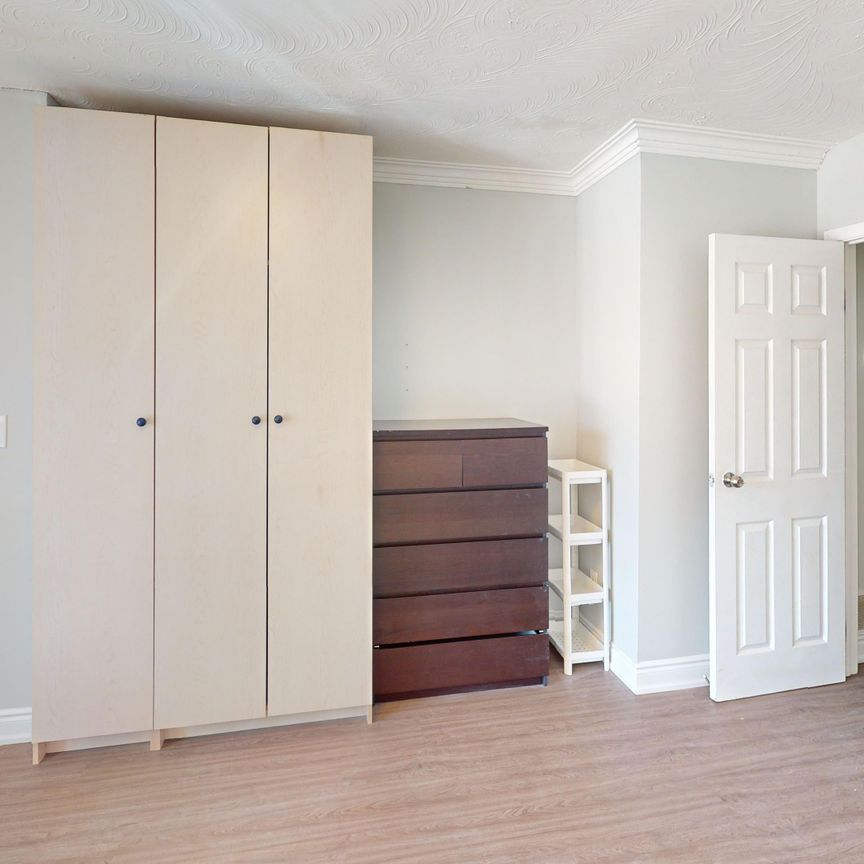 For Lease - 42 Iangrove Terrace, Toronto, Ontario - Photo 1