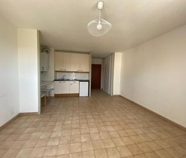 Location Appartement 1 pièce 28m² VALENCE 26000 - Photo 2