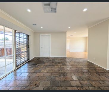 Modern Family Home! - Photo 3