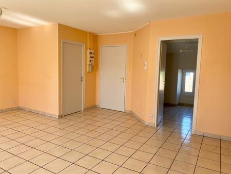 APPARTEMENT NIORT - 3 pièce(s) - 72.2 m2 - Photo 5