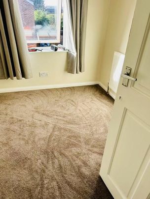 4 bedroom terraced house to rent - Photo 1