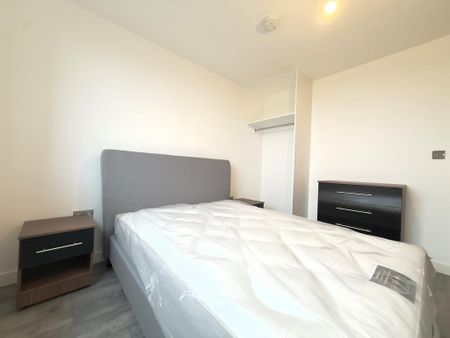 2 bedroom flat to rent - Photo 3