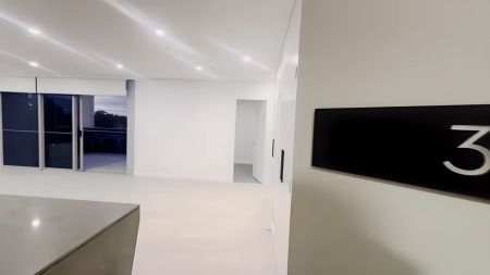 6 Finch Drive, Sydney - Photo 3