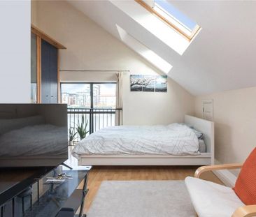3 bedroom flat to rent - Photo 6