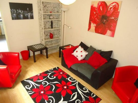 4 bedroom house to rent - Photo 1