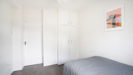 Ansell House – Room 3 - Photo 3