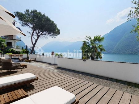 Villa unifamiliare via Francesco Petrarca, Albogasio Oria, Valsolda - Photo 3