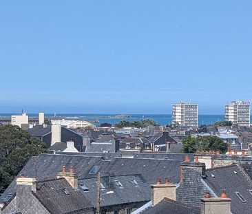 Location Appartement 3 pièces 69m² OCTEVILLE 50130 - Photo 6