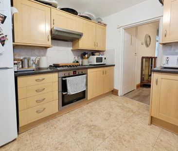 3 bedroom house to rent - Photo 3