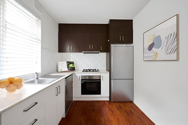 3/165 Power Street, Hawthorn VIC 3122 - Apartment For Rent | Domain - Photo 1