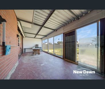 38 Derrington Crescent, Balga, WA 6061 - Photo 4