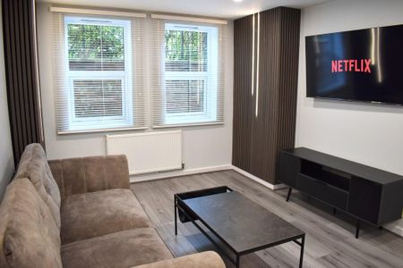 2 bedroom apartment to rent - Photo 2