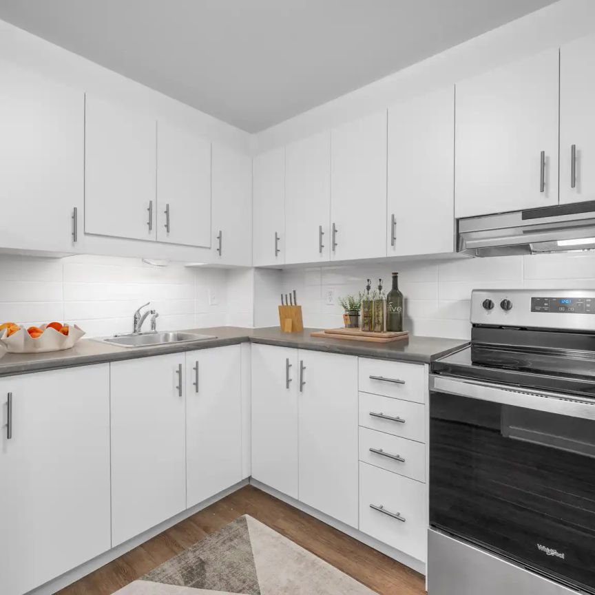 Deschenes Court — Franklin Scorpio (2 Bed) - Photo 1