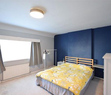 3 bedroom terraced house to rent - Photo 3