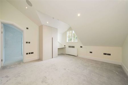 Lincoln Avenue, Wimbledon, London, SW19 5JT - Photo 5