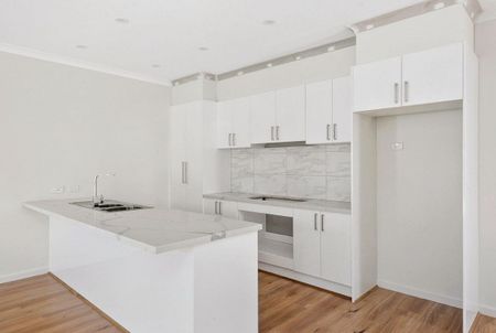 Feel at Home! - Photo 4