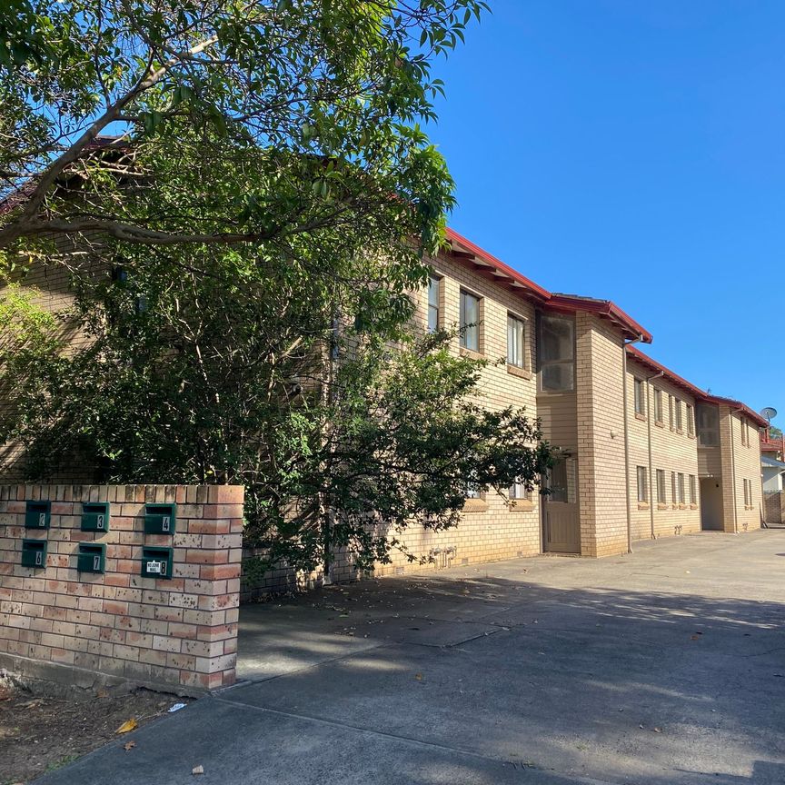 Delightful Doluglas - Photo 1