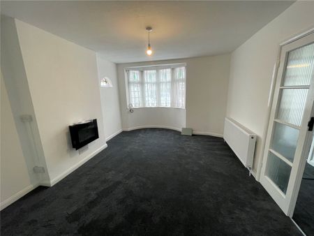 Acacia Drive, Southend-on-Sea, Essex, SS1 3JU - Photo 2