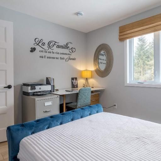 2 CH - 1 SDB - Bromont - $1,800 /mo - Photo 1