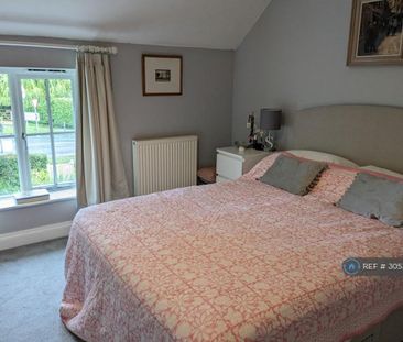 3 bedroom semi-detached house to rent - Photo 6