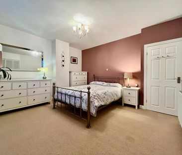 2 bedroom semi-detached house to rent - Photo 6