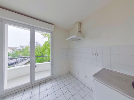 Location Appartement 2 pièces 46m² TOURS 37000 - Photo 2