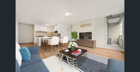 Spacious 3 Bedroom Abode Close to Shrine - Photo 2