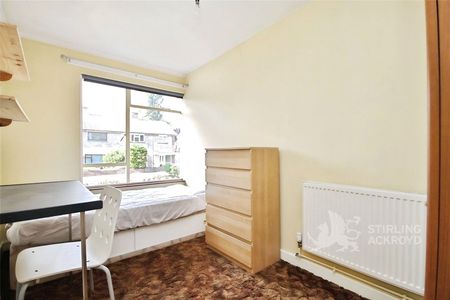 Blackwell Avenue, Guildford, Surrey, GU2 8LU - Photo 4