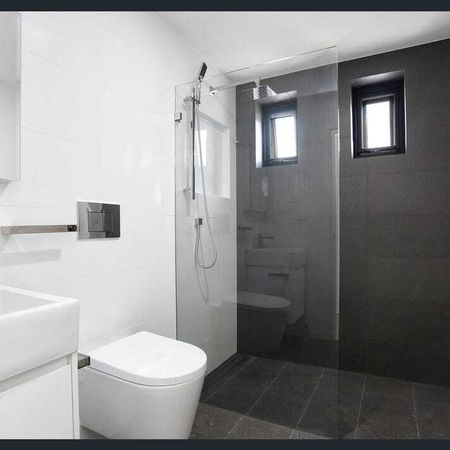 3/86 Curlewis Street, Bondi Beach NSW 2026 - Apartment For Rent | Domain - Photo 3