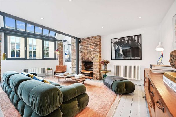 Margravine Gardens, London, W6 8RH - Photo 1