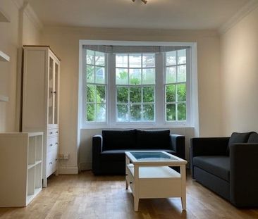 1 Bed Flat, Upper Rock Gardens, BN2 - Photo 2