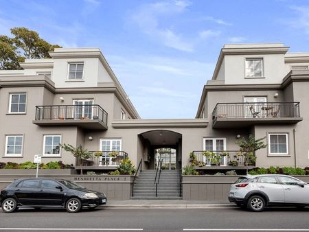 6/2 Henrietta Street, Hawthorn VIC 3122 - Photo 2