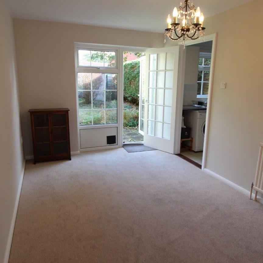 3 bedroom House To Let - Photo 1