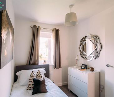 3 bedroom semi-detached house to rent - Photo 6